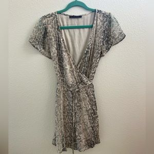 Abercrombie & Fitch wrap dress with snake print. size S.